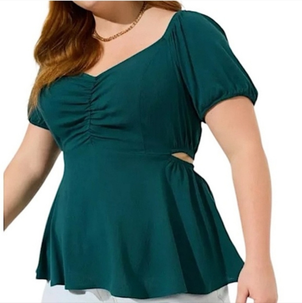 Torrid Babydoll Rayon Slub Side Cutouts Top Size 3 NWT